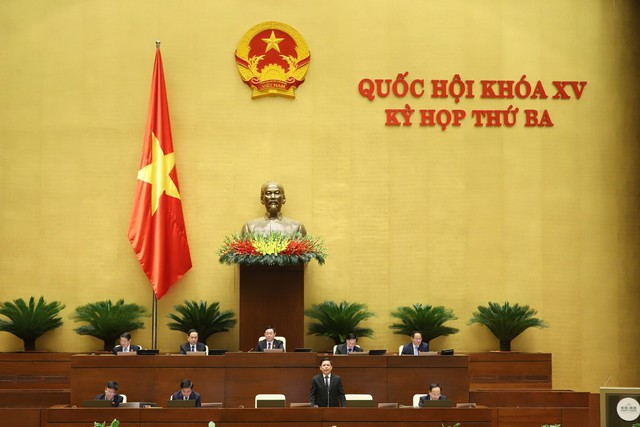 TỔNG THUẬT: Bộ trưởng Nguyễn Văn Thể trả lời chất vấn - Ảnh 1.