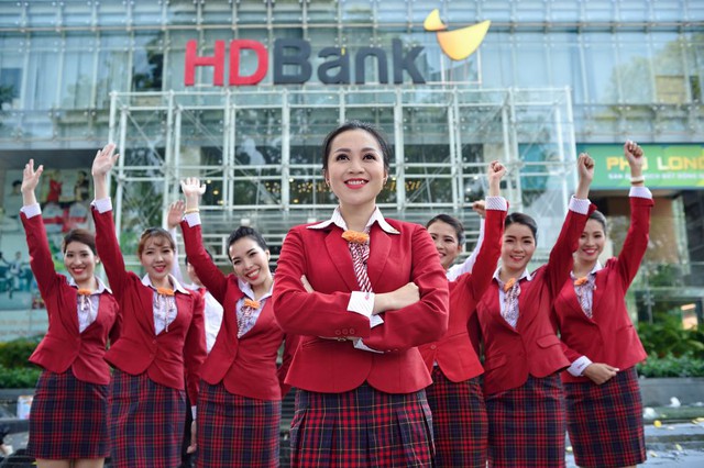 Tiếp tục &quot;phủ sóng&quot; trên cả nước, HDBank mở mới 18 điểm giao dịch và tuyển dụng 250 ứng viên - Ảnh 1.