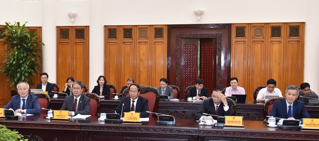 Phó Thủ tướng Lê Văn Thành tiếp Cao ủy Nông nghiệp EU - Ảnh 2.