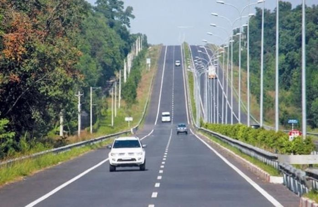 Phấn đấu hoàn thành đường cao tốc Gia Nghĩa - Chơn Thành vào năm 2025 - Ảnh 1.