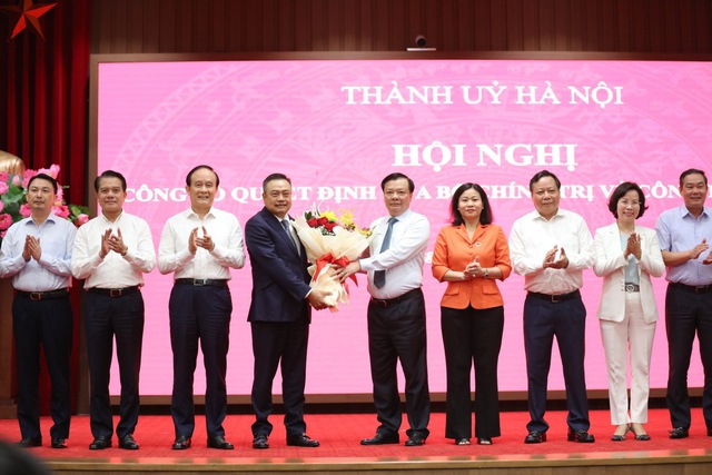 Bộ Chính trị phân công Tổng Kiểm toán Nhà nước Trần Sỹ Thanh giữ chức vụ Phó Bí thư Thành ủy Hà Nộ - Ảnh 3.