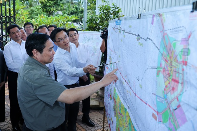 Thủ tướng dự lễ khánh thành nhà máy nhiệt điện Sông Hậu 1, thúc đẩy tiến độ hai tuyến cao tốc - Ảnh 8.