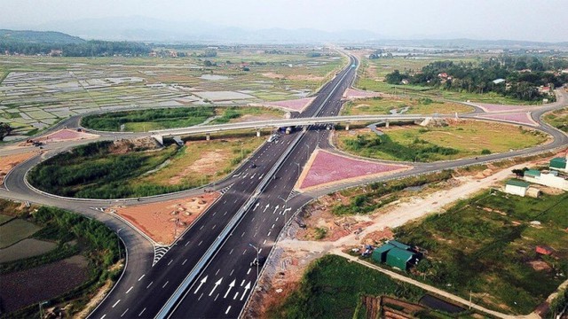 Khẩn trương hoàn thành phê duyệt đầu tư cao tốc Ninh Bình-Hải Phòng  - Ảnh 1.
