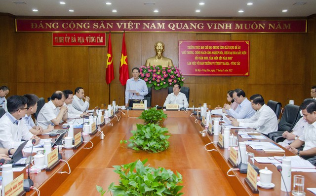 Bà Rịa-Vũng Tàu tập trung phát triển kinh tế biển, công nghiệp ven biển - Ảnh 1. Bà Rịa-Vũng Tàu tập trung phát triển kinh tế biển, công nghiệp ven biển - Ảnh 1.