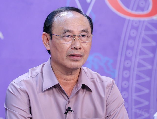 Để thu phí không dừng trở thành thói quen văn minh - Ảnh 2. Để thu phí không dừng trở thành thói quen văn minh - Ảnh 2.