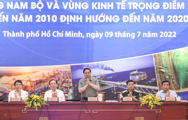 Thủ tướng chủ trì Hội nghị tổng kết thực hiện Nghị quyết và Kết luận của Bộ Chính trị về phát triển vùng Đông Nam Bộ và vùng KTTĐ phía Nam - Ảnh 1.