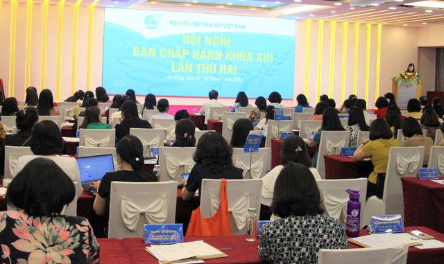 Các cấp hội phụ nữ đỡ đầu cho hơn 10.000 trẻ mồ côi - Ảnh 1. Các cấp hội phụ nữ đỡ đầu cho hơn 10.000 trẻ mồ côi - Ảnh 1.