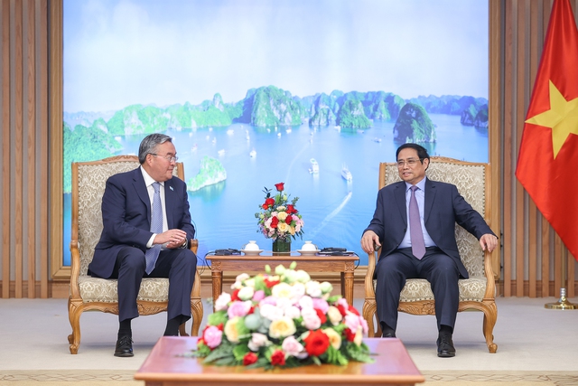 Thủ tướng Phạm Minh Chính tiếp Phó Thủ tướng, Bộ trưởng Bộ Ngoại giao Kazakhstan - Ảnh 1.