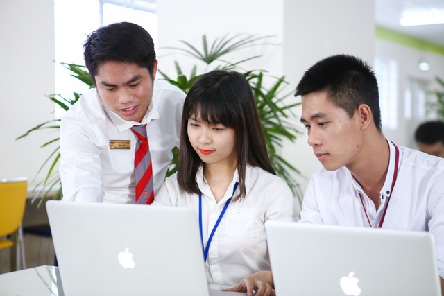 Nhiều ngành học của xu hướng chuyển đổi số: Hướng đi đúng đắn phù hợp với phát triển - Ảnh 1. Nhiều ngành học của xu hướng chuyển đổi số: Hướng đi đúng đắn phù hợp với phát triển - Ảnh 1.