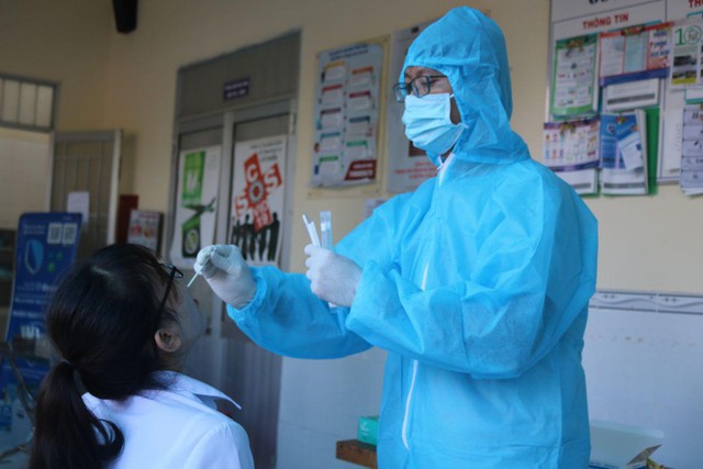 Cần Thơ triển khai 3 đợt xét nghiệm giám sát trọng điểm về COVID-19 - Ảnh 1. Cần Thơ triển khai 3 đợt xét nghiệm giám sát trọng điểm về COVID-19 - Ảnh 1.