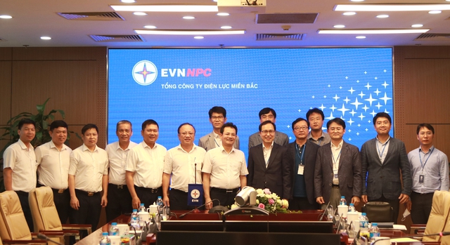 EVNNPC đã cấp điện ổn định hỗ trợ Samsung đảm bảo sản xuất - Ảnh 1.