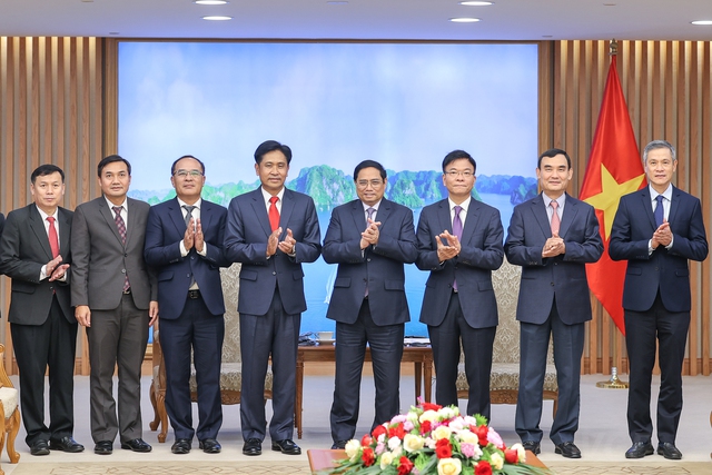 Thủ tướng Phạm Minh Chính tiếp Bộ trưởng Tư pháp Lào - Ảnh 3.