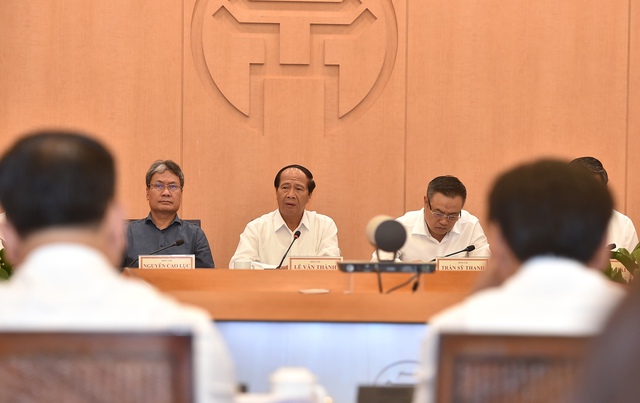 Phó Thủ tướng Lê Văn Thành kiểm tra, đôn đốc giải ngân vốn đầu tư công của TP. Hà Nội - Ảnh 3. Phó Thủ tướng Lê Văn Thành kiểm tra, đôn đốc giải ngân vốn đầu tư công của TP. Hà Nội - Ảnh 3.