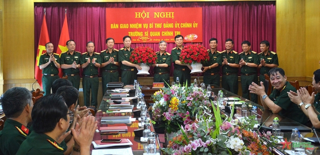 Hai đồng ch&iacute; Thiếu tướng Qu&acirc;n đội nhận trọng tr&aacute;ch mới - Ảnh 2.