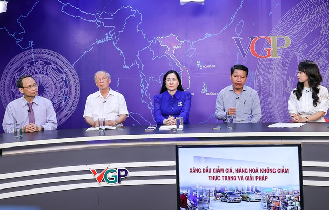 CẬP NHẬT: “Xăng dầu giảm giá, hàng hoá không giảm – Thực trạng và giải pháp" - Ảnh 1.
