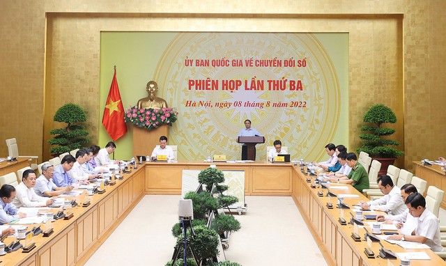 Thủ tướng Phạm Minh Chính chủ trì phiên họp Ủy ban Quốc gia về chuyển đổi số - Ảnh 2.