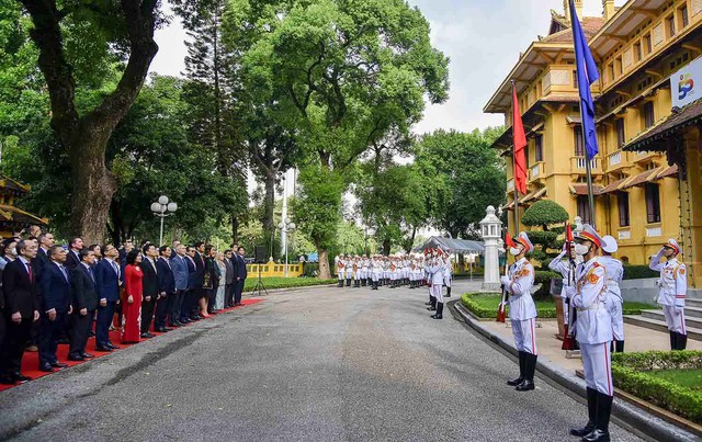 Lễ thượng cờ kỷ niệm 55 năm thành lập ASEAN - Ảnh 7.