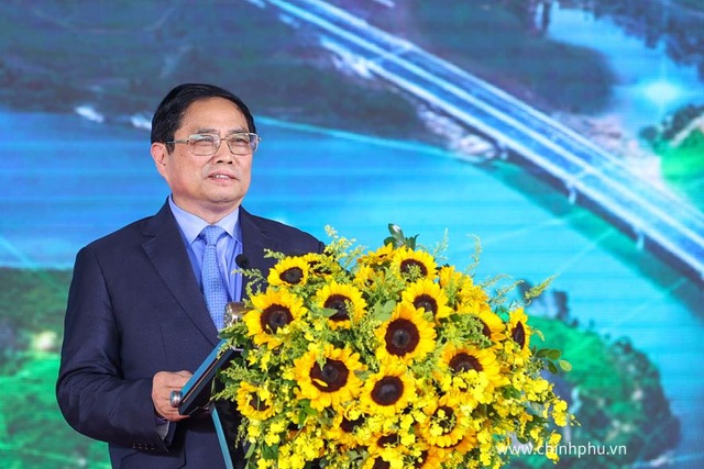 Chính thức thông xe toàn tuyến cao tốc dài nhất Việt Nam - Ảnh 5.