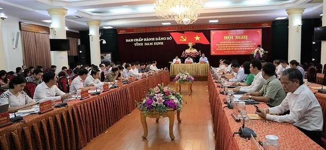 Nam Định phấn đấu có những doanh nghiệp mạnh, có vị thế, tầm cỡ trong khu vực - Ảnh 2.