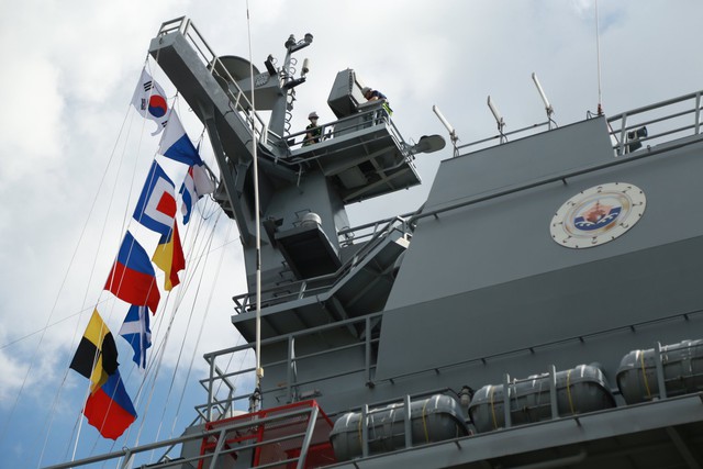 Cận cảnh chiếm hạm Hàn Quốc thăm TPHCM - Ảnh 9.