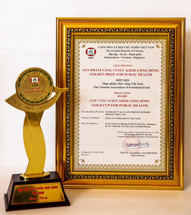Amway Việt Nam vinh dự nhận giải thưởng “Sản phẩm vàng vì sức khoẻ cộng đồng” - Ảnh 2.