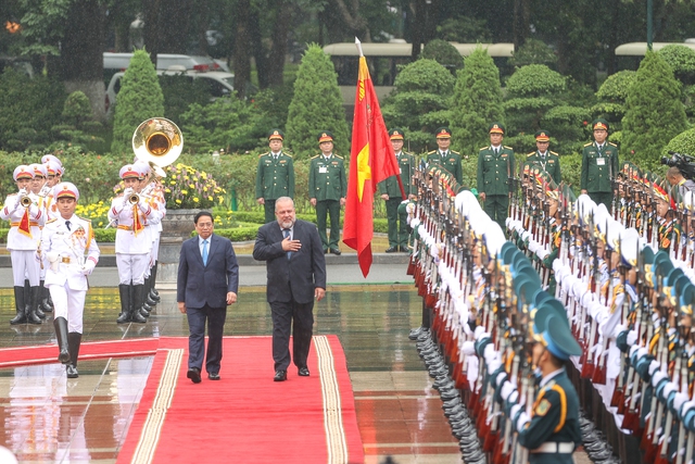 Chùm ảnh: Thủ tướng Phạm Minh Chính đón, hội đàm với Thủ tướng Cộng hòa Cuba - Ảnh 1.