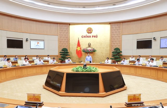 Thủ tướng Phạm Minh Chính chủ trì phiên họp Chính phủ thường kỳ tháng 8 - Ảnh 3.