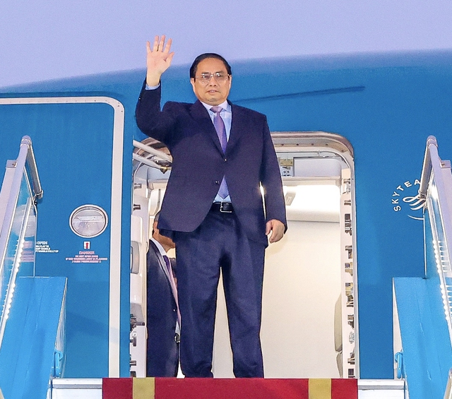 Thủ tướng Phạm Minh Chính lên đường thăm chính thức CHDCND Lào - Ảnh 3.