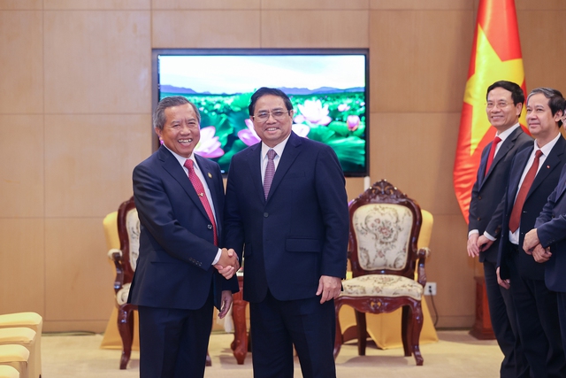 Góp phần giữ gìn và vun đắp quan hệ đoàn kết – hữu nghị Lào – Việt Nam mãi mãi xanh tươi, đời đời bền vững - Ảnh 1.