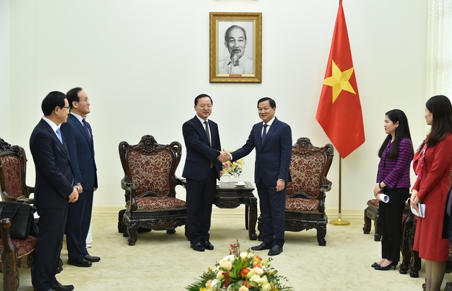 Phó Thủ tướng Lê Minh Khái tiếp Tổng giám đốc Tập đoàn Samsung Electronics - Ảnh 1.