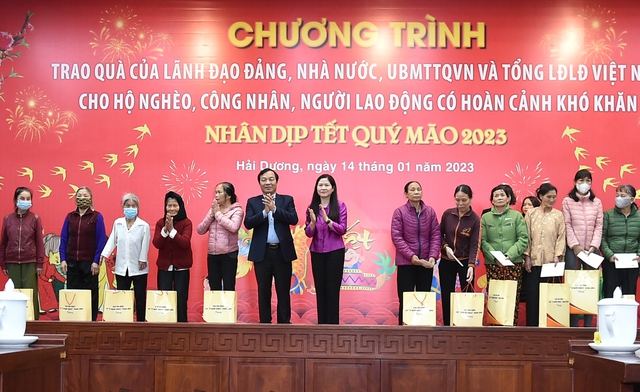 Phó Thủ tướng Lê Minh Khái thăm và chúc tết gia đình chính sách, người lao động Hải Dương - Ảnh 8.