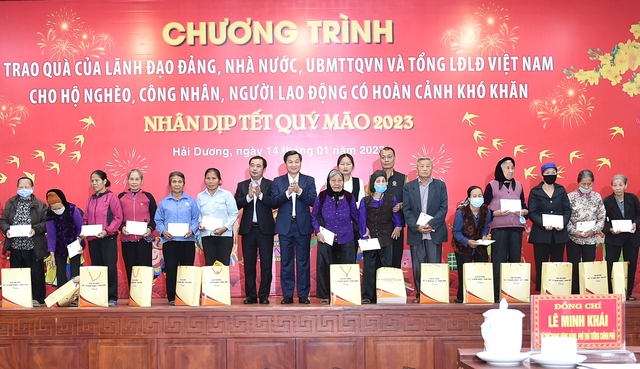 Phó Thủ tướng Lê Minh Khái thăm và chúc tết gia đình chính sách, người lao động Hải Dương - Ảnh 5.