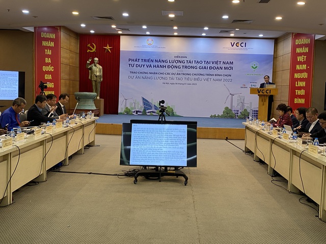 Cần có giải pháp phát triển bền vững thị trường NLTT tại Việt Nam - Ảnh 1.