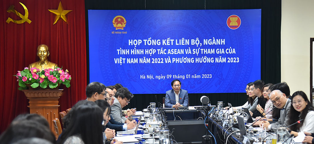 ASEAN vượt qua một năm nhiều khó khăn, khẳng định mạnh mẽ sức mạnh đoàn kết, đối thoại và hợp tác - Ảnh 1.