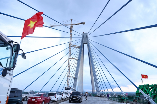 Hợp long cầu Mỹ Thuận 2 - cây cầu cấp đặc biệt, trọng điểm quốc gia mang thương hiệu Việt - Ảnh 4.