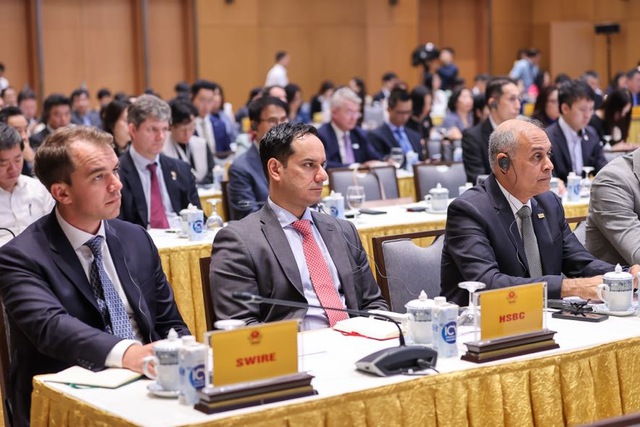 ĐANG TỔNG THUẬT: Thủ tướng Chính phủ gặp mặt cộng đồng doanh nghiệp đầu tư nước ngoài - Ảnh 1.