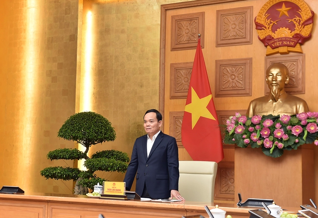 Phó Thủ tướng Trần Lưu Quang tiếp Đoàn đại biểu Ni giới Giáo hội Phật giáo Việt Nam - Ảnh 1.