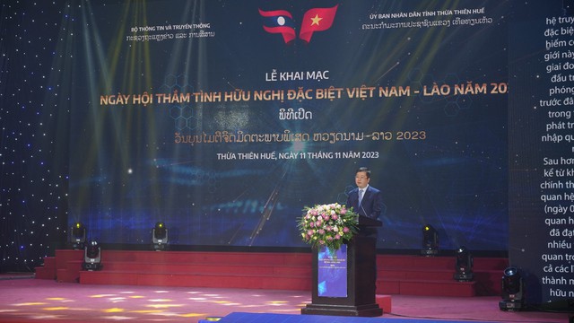 Khai mạc Ngày hội thắm tình hữu nghị đặc biệt Việt Nam - Lào năm 2023- Ảnh 2.