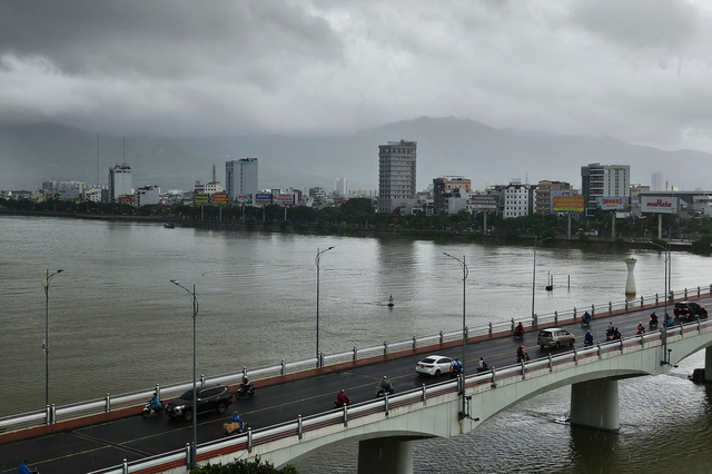 Thừa Thiên Huế, Đà Nẵng, Quảng Nam chủ động phòng ngừa, ứng phó mưa lũ- Ảnh 1.