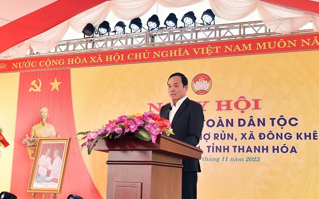 Phó Thủ tướng Trần Lưu Quang dự Ngày hội Đại đoàn kết toàn dân tộc tại Thanh Hóa- Ảnh 3. Phó Thủ tướng Trần Lưu Quang dự Ngày hội Đại đoàn kết toàn dân tộc tại Thanh Hóa- Ảnh 3.
