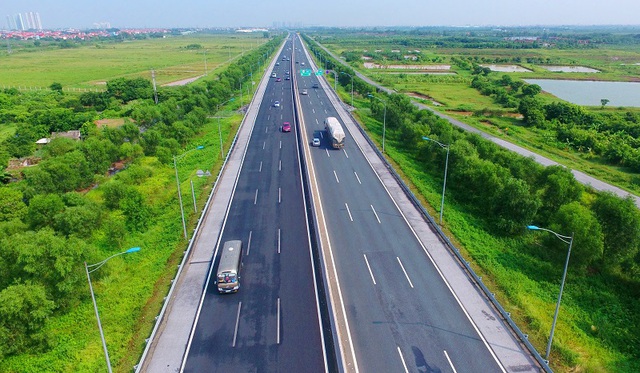 Trước 30/11/2023 phải báo cáo Thủ tướng Chính phủ về kế hoạch xây dựng Quy chuẩn đường cao tốc - Ảnh 1.