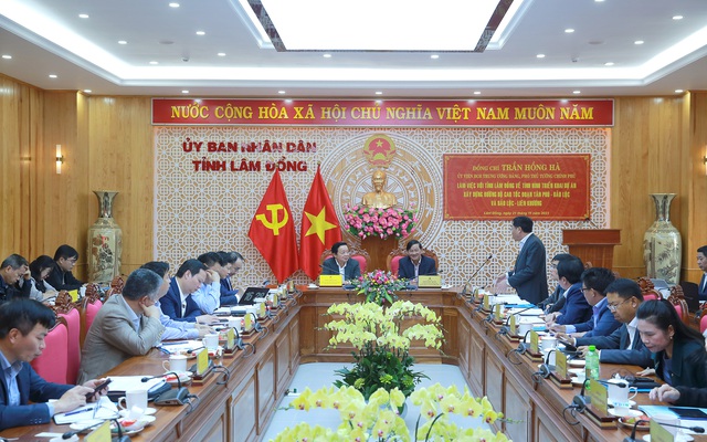 Bám sát tình hình, chủ động tháo gỡ, đẩy nhanh các dự án cao tốc trọng điểm- Ảnh 2. Bám sát tình hình, chủ động tháo gỡ, đẩy nhanh các dự án cao tốc trọng điểm- Ảnh 2.