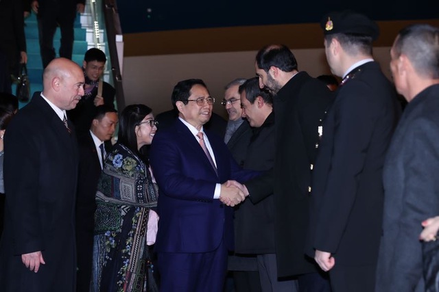 Thủ tướng Phạm Minh Chính và Phu nhân tới Ankara, bắt đầu thăm chính thức Thổ Nhĩ Kỳ- Ảnh 1.