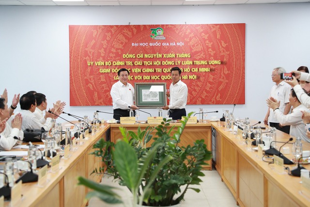 Phát huy vai trò của ĐHQGHN trong phát triển khoa học lý luận - Ảnh 5.