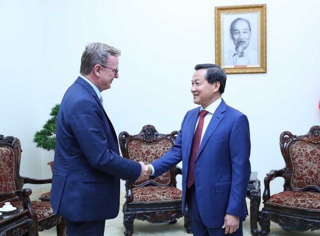 Phó Thủ tướng Lê Minh Khái tiếp Thủ hiến Bang Thuringia, Cộng hòa Liên bang Đức - Ảnh 1.