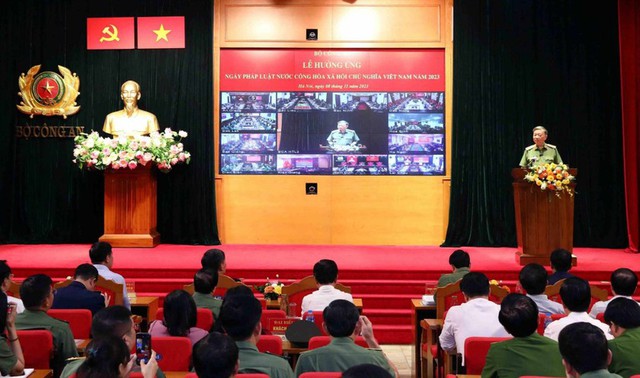 Bộ Công an tổ chức Lễ hưởng ứng Ngày Pháp luật Việt Nam - Ảnh 1.