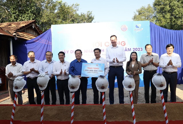 Trưởng Ban Tuyên giáo Trung ương dự Lễ khởi công xây dựng nhà tình nghĩa tại Tây Ninh- Ảnh 2.
