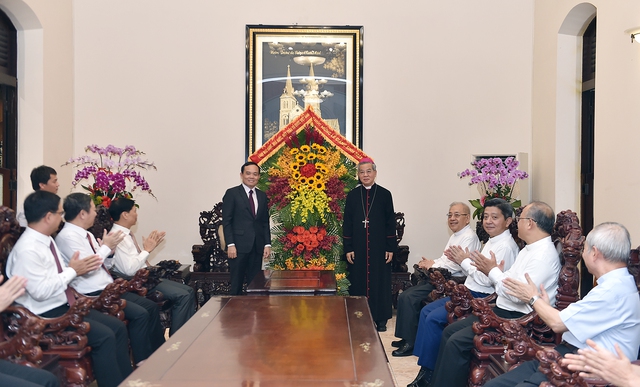 Phó Thủ tướng mong đồng bào công giáo lan toả những giá trị văn hoá, đạo đức tốt đẹp của dân tộc- Ảnh 1.