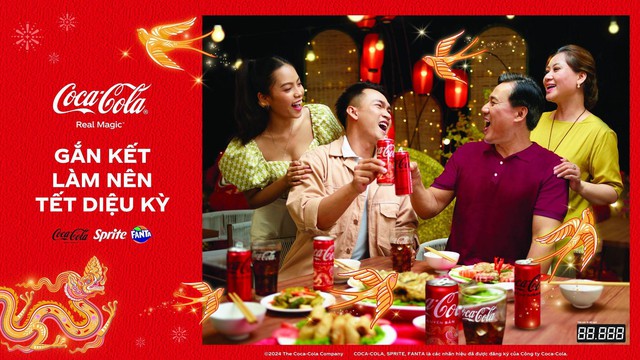 'Tết dẫu đổi thay - Diệu kỳ vẫn ở đây' của Coca-Cola ghi dấu tại Vạn Xuân Awards- Ảnh 3.