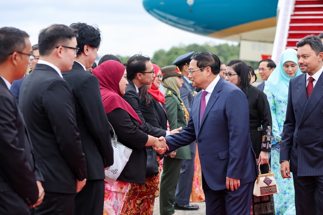 Thủ tướng Phạm Minh Chính bắt đầu chuyến thăm chính thức Brunei Darussalam - Ảnh 9. Thủ tướng Phạm Minh Chính bắt đầu chuyến thăm chính thức Brunei Darussalam - Ảnh 9.